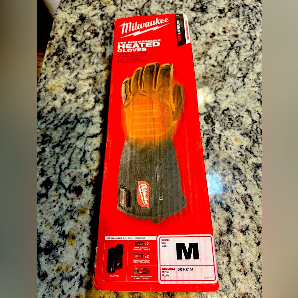 Milwaukee® Redlithium™ USB Heated Gloves